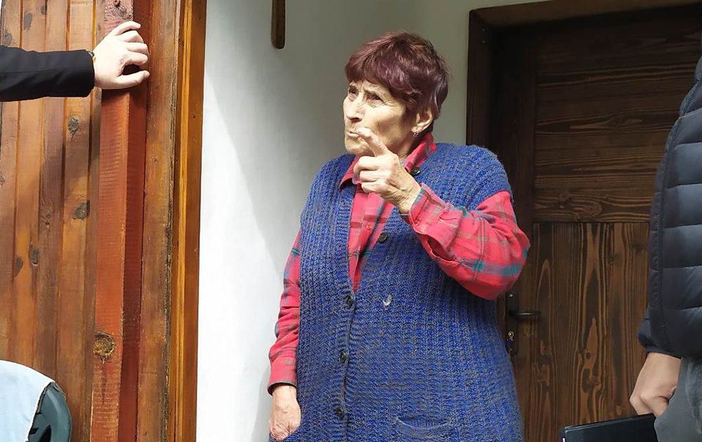 Липсата на транспорт за зареждане с хранителни продукти са сред