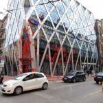 „Домът на Европа“, червена боя