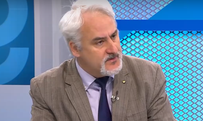 Очевидно трябва да се мисли да бъде рязко съкратен мандатът