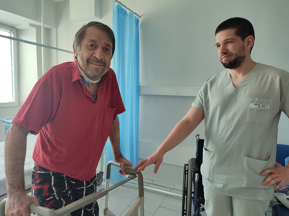 Кракът на 60 годишния Милчо Андреев е бил спасен от специалисти ортопеди