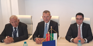 Министър Себастиан Бурдужа, министър Георги Тодоров и министър Александър Пулев
