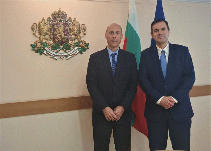 Н. пр. Отар Бердзенишвили и министър Никола Стоянов