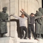 Паметник "Майка България"