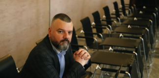 Петър Кирков