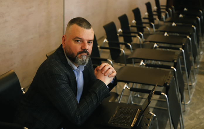 Петър Кирков