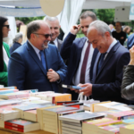 Премиерът Гълъб Донев