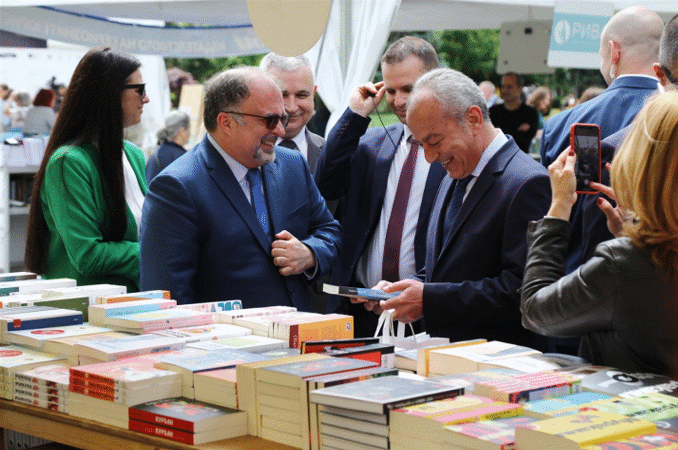 Да си грамотен човек е проява на себеуважение Но да