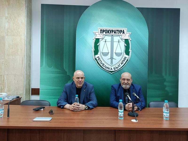 Главният прокурор Иван Гешев се срещна с прокурори от Апелативна