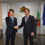 Нишимура Ясутоши и Александър Пулев