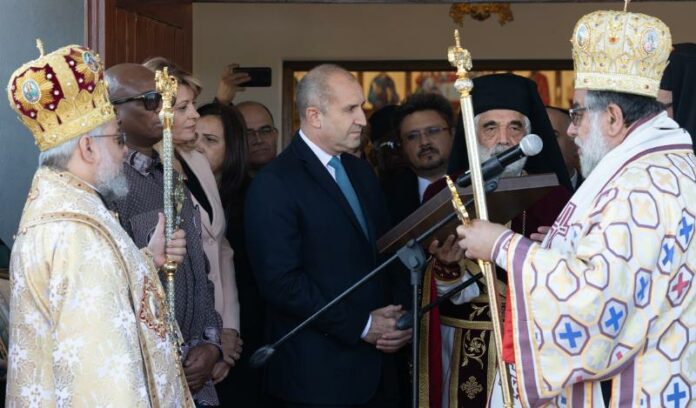 Румен Радев