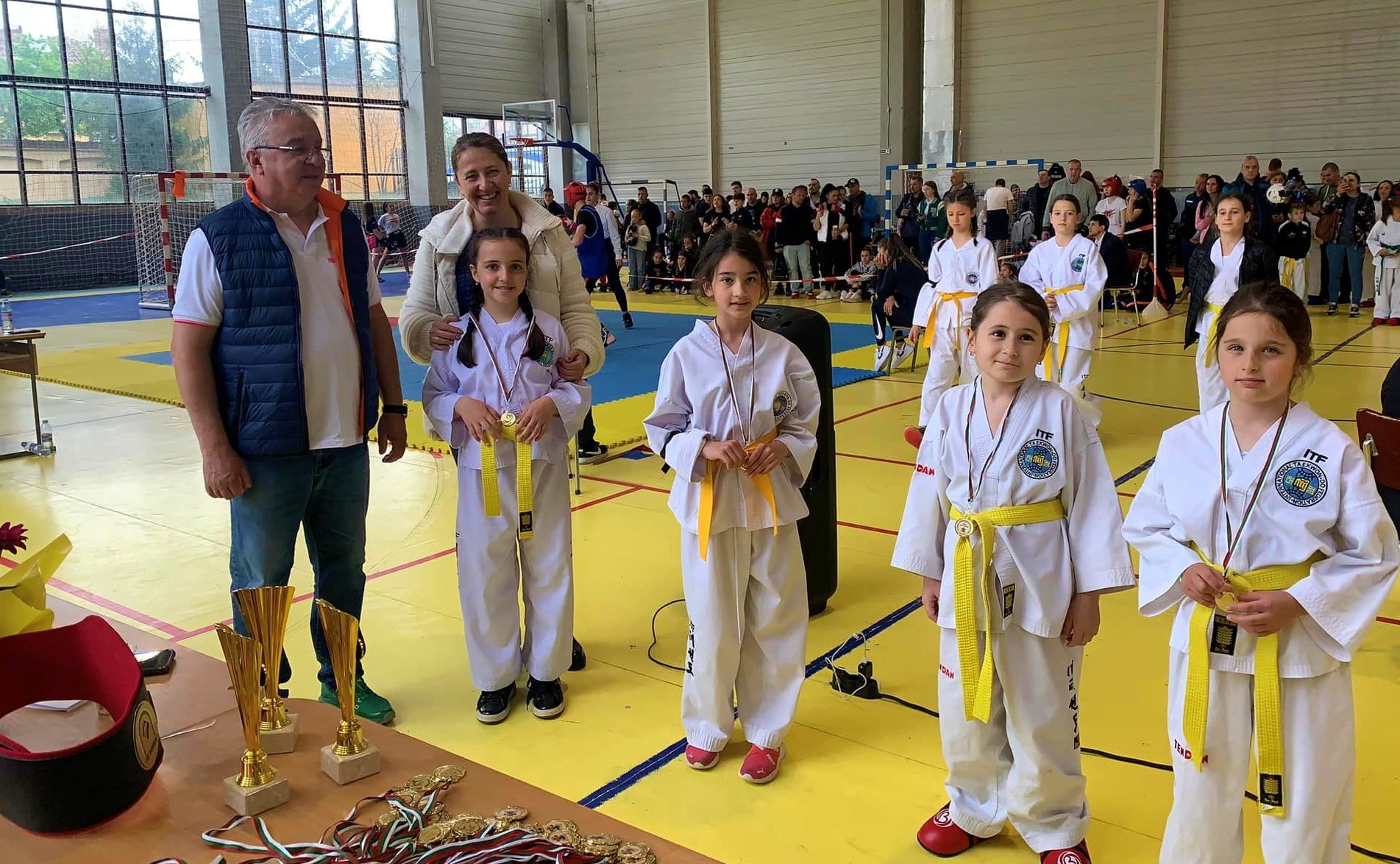 Десетки oспоравни битки на таекуон до и TKD PRO се изиграха по