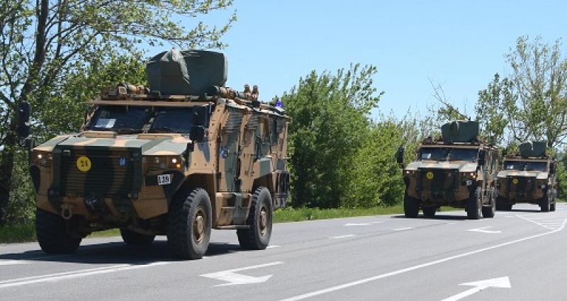 Министерството на отбраната предупреждава гражданите че по пътя между Карлово