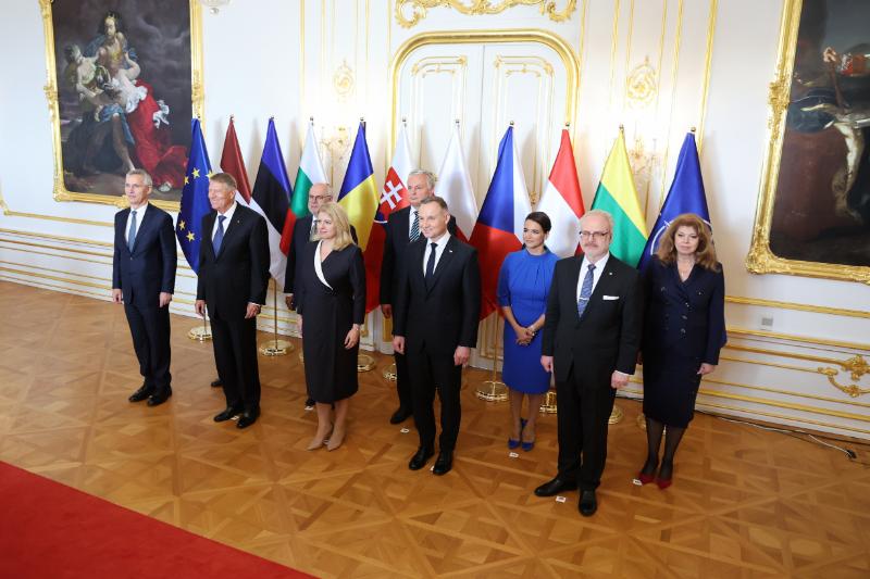 Вицепрезидентът Илияна Йотова взе участие в срещата в словашката столица
