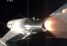 Мисия в Космоса, космически кораб