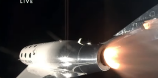 Мисия в Космоса, космически кораб