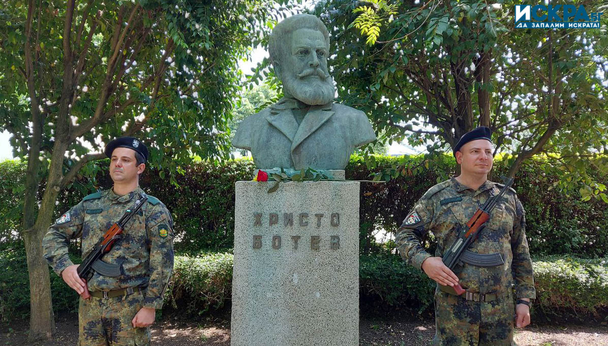Военнослужещи от Българската армия ще се включат в тържествени ритуали