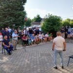 Част от присъстващите