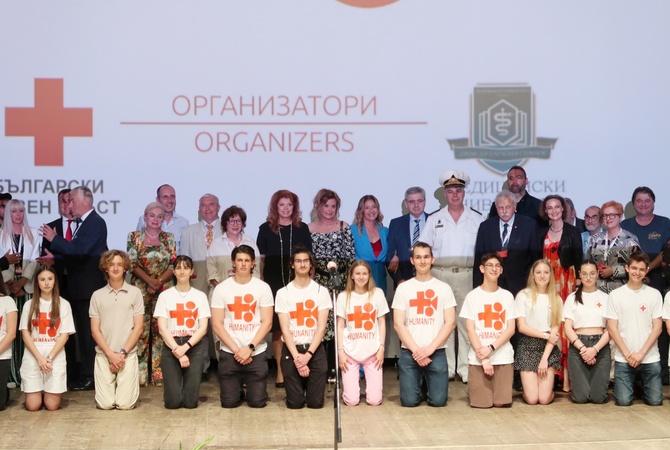 Международният фестивал на червенокръстките и здравни филми е бялата лястовица