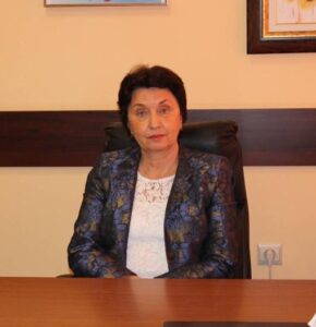 Емилия Лазарова