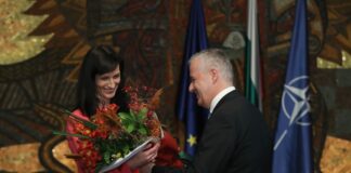 Мария Габриел и Иван Кондов