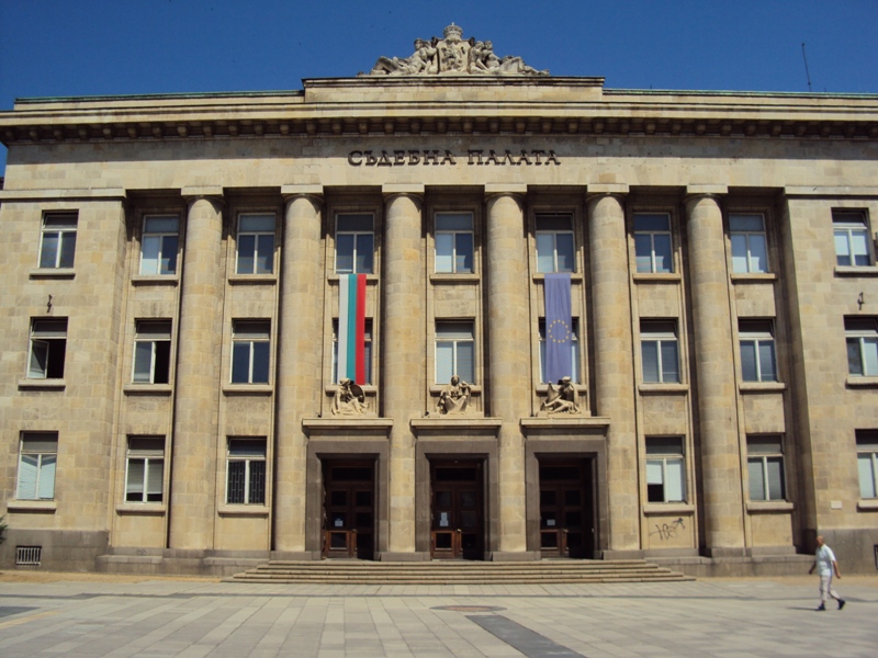 уведомява че днес е било образувано досъдебно производство за смъртта