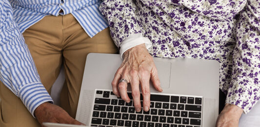 Работа с компютър