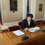 Кирил Петков