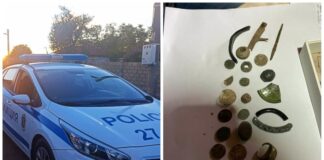 Монети и накити