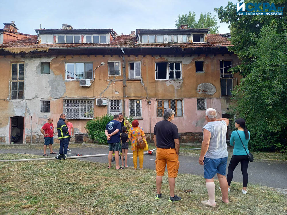 Пожар горя снощи в бургаския ж.к. Братя Миладинови“, където се