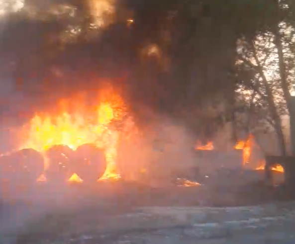 Пожар. Снимка: Скрийншот от видео от ОДМВР-Бургас
Пожар в сухи треви