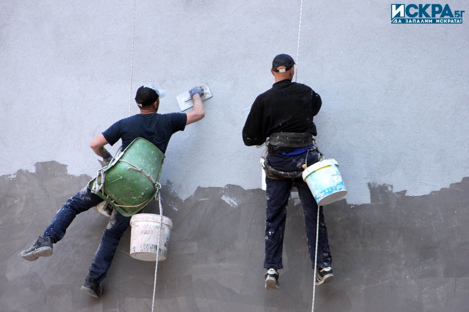 Бавно и сигурно се подобряват нещата но толкова бавно че