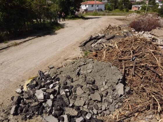 Нерегламентирано сметище, Царево