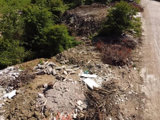 Нерегламентирано сметище, Царево