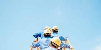 Работници, строителство
