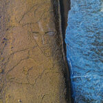 Гигантската рисунка на брега на плаж "Дуранкулак" малко преди бурята да я отмие