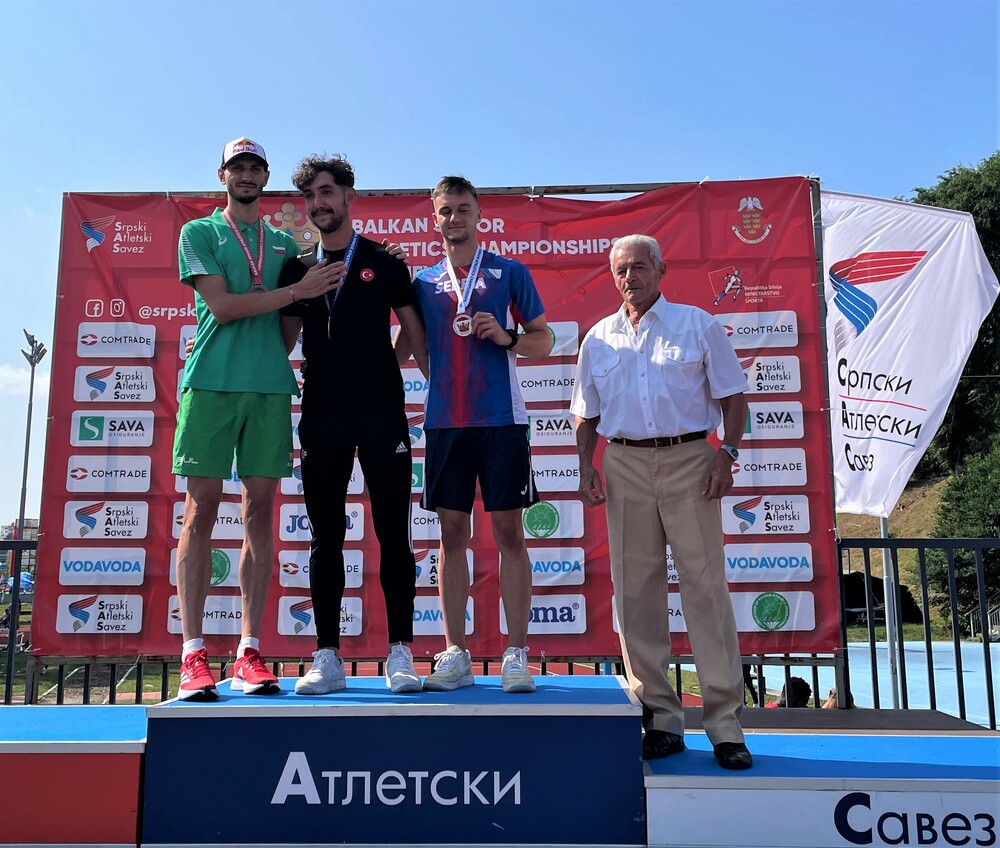 Българският състезател Тихомир Иванов завоюва трети медал в рамките само