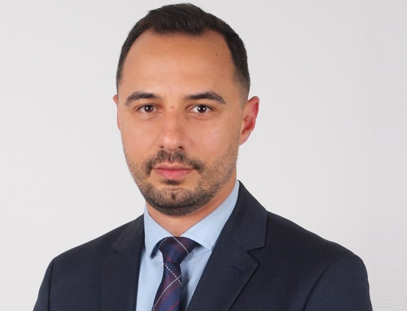 Министърът на икономиката Богдан Богданов изпълнява функциите на министър-председател за