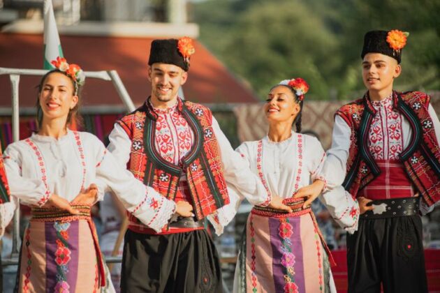 Фолклорен фестивал