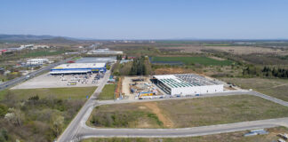 Индустриална зона