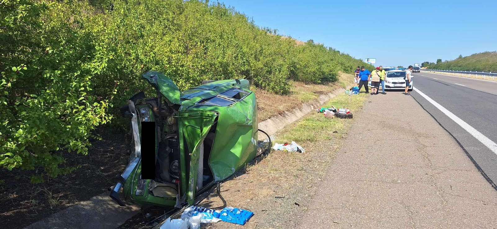 Лек автомобил ВАЗ е бил блъснат от товарен камион Волво