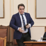 Министър Асен Василев