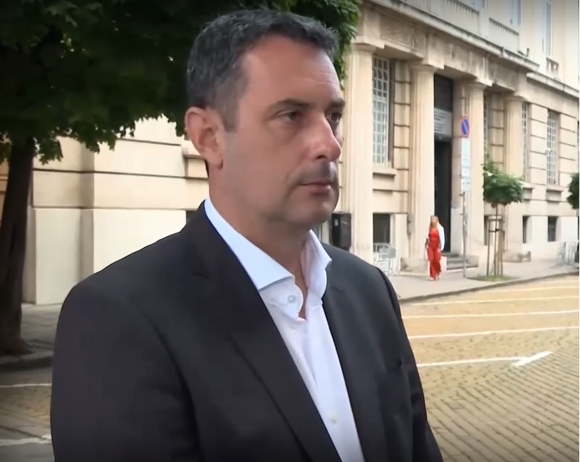 Part of the chaos is created by the drivers themselves