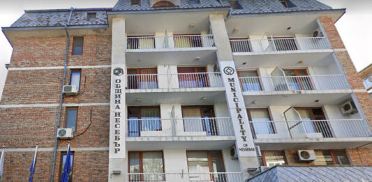 Община Несебър