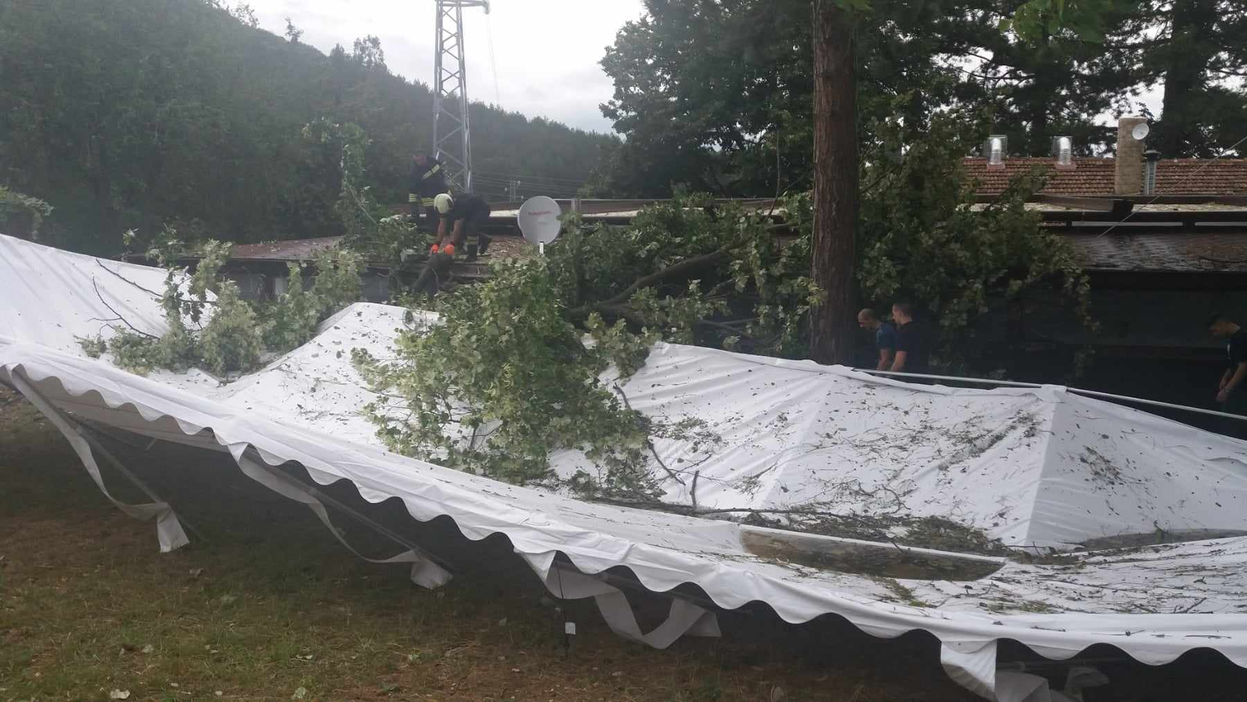 На над 10 сигнала за оказване на съдействие за ликвидиране