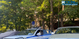 Полицейска кола