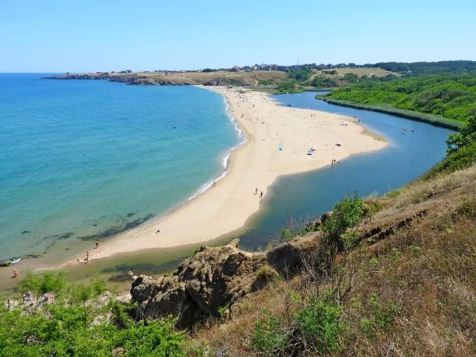 Плаж "Велека"