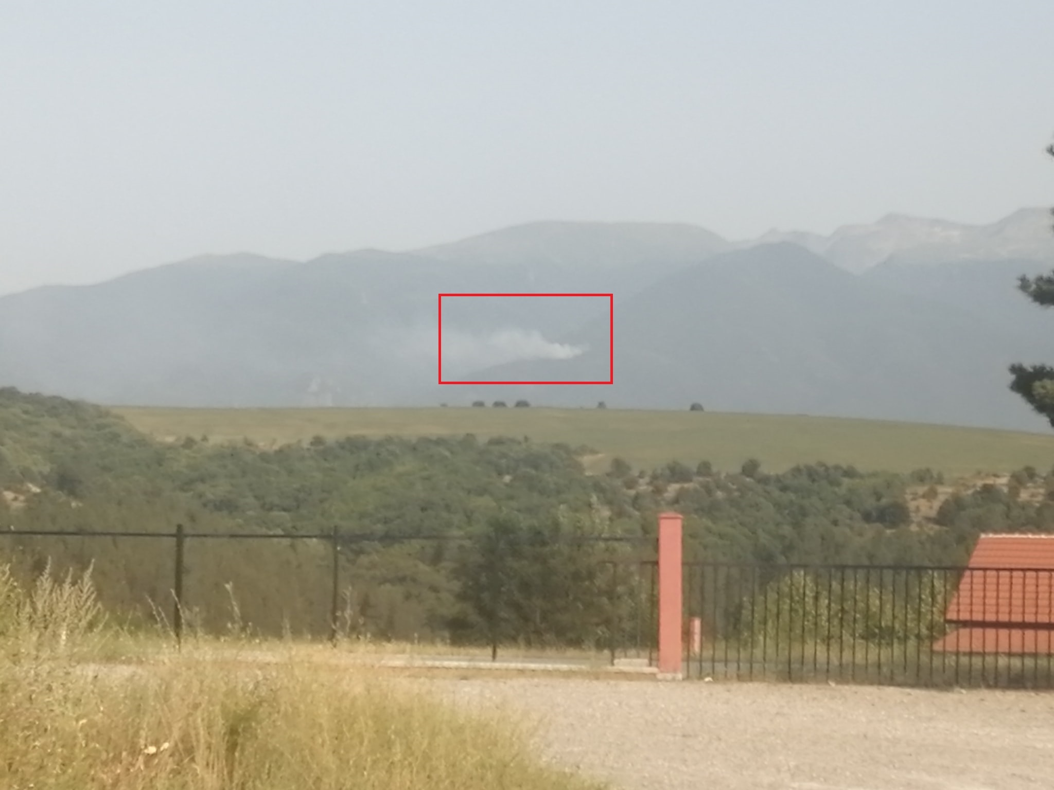 Пожар е възникнал в Рила планина между селата Ресилово и