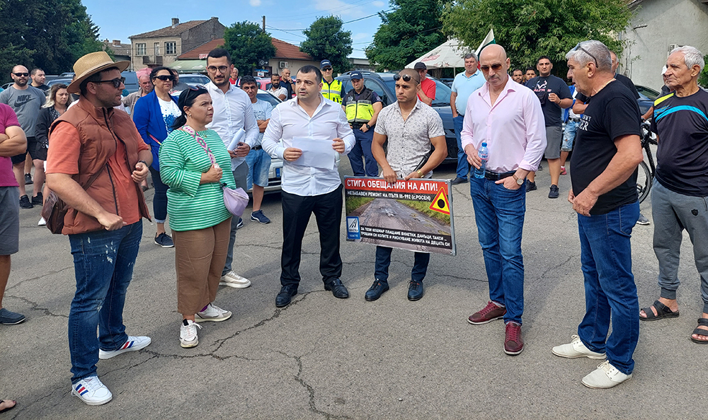 Бургаският депутат Константин Бачийски се изправи очи в очи срещу С
