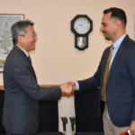 Бе Джонгин и Богдан Богданов