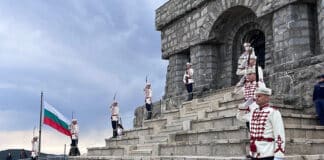 Церемоният по случай 146 години от Шипченската епопея